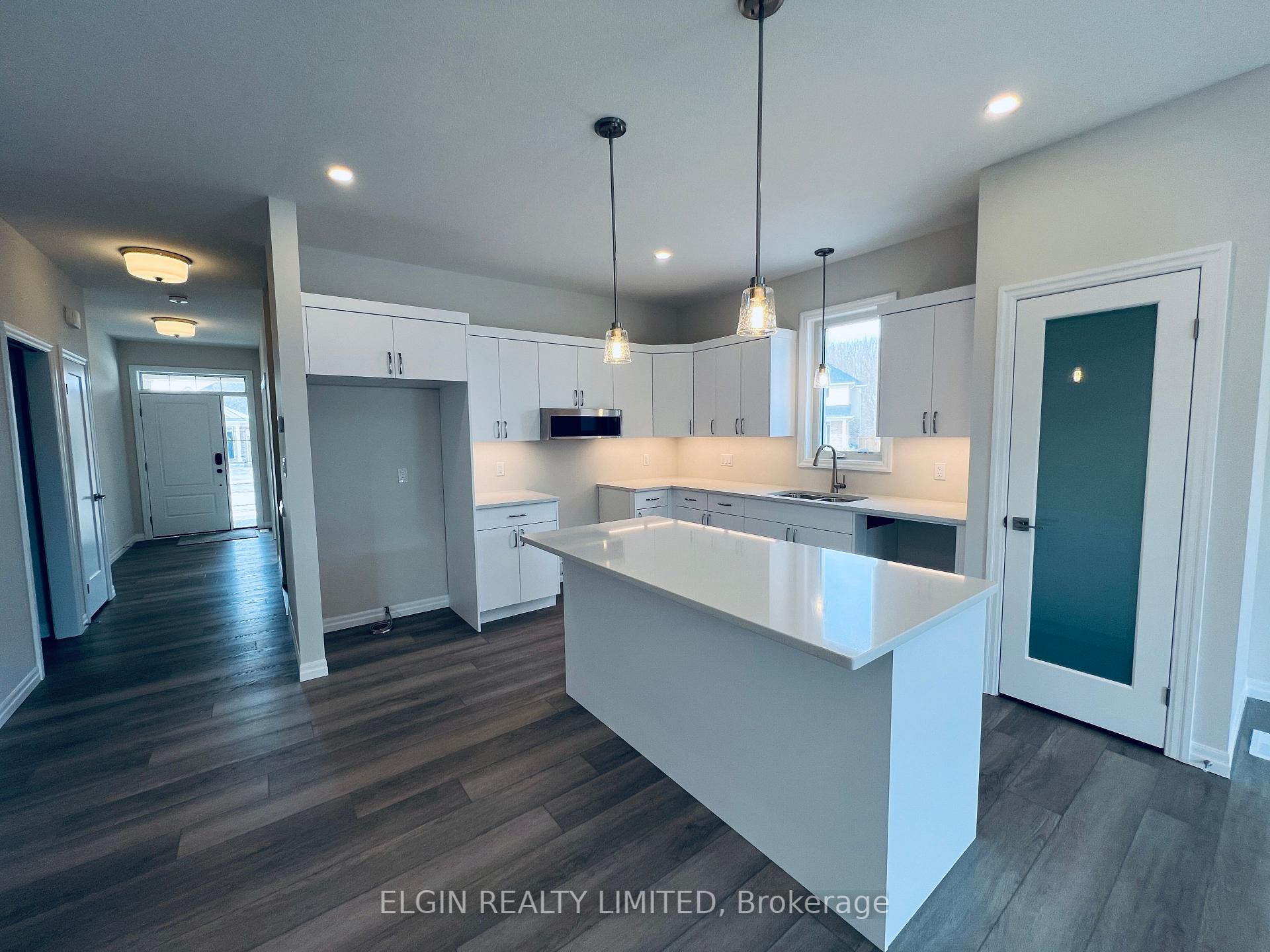 Photo 16 of 46 Dunning Way, St. Thomas — HOMEH