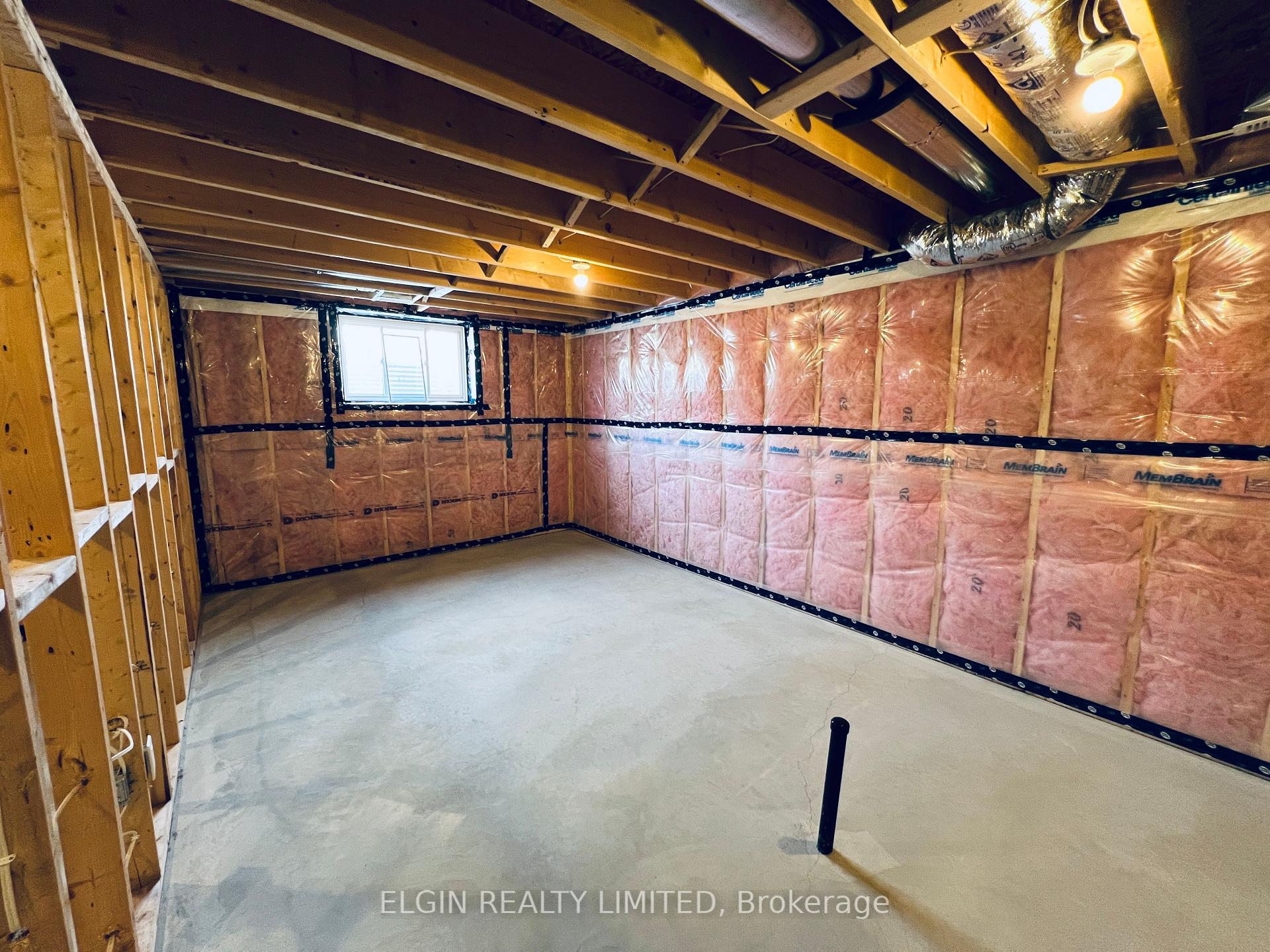 Photo 21 of 46 Dunning Way, St. Thomas — HOMEH
