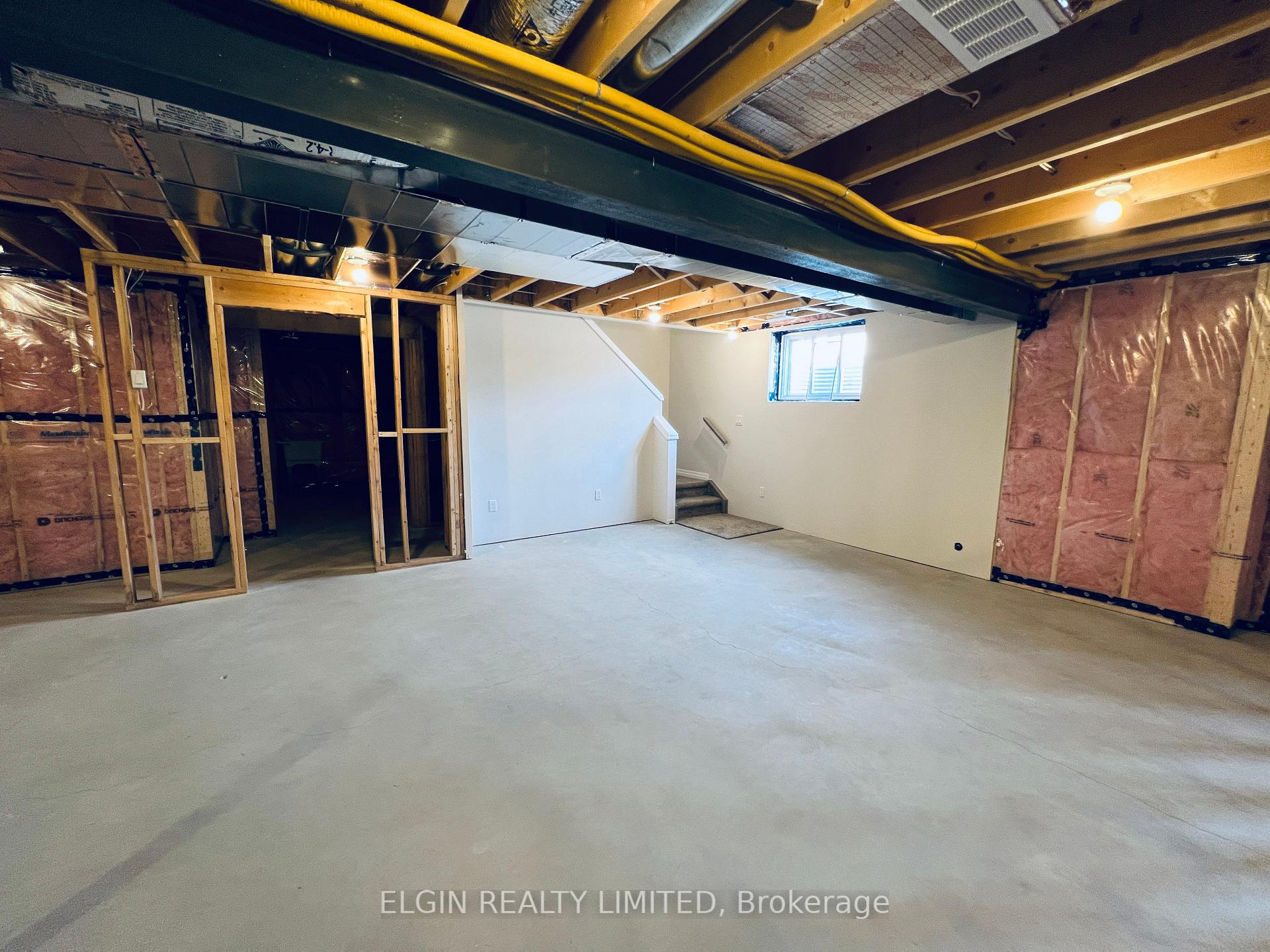 Photo 22 of 46 Dunning Way, St. Thomas — HOMEH