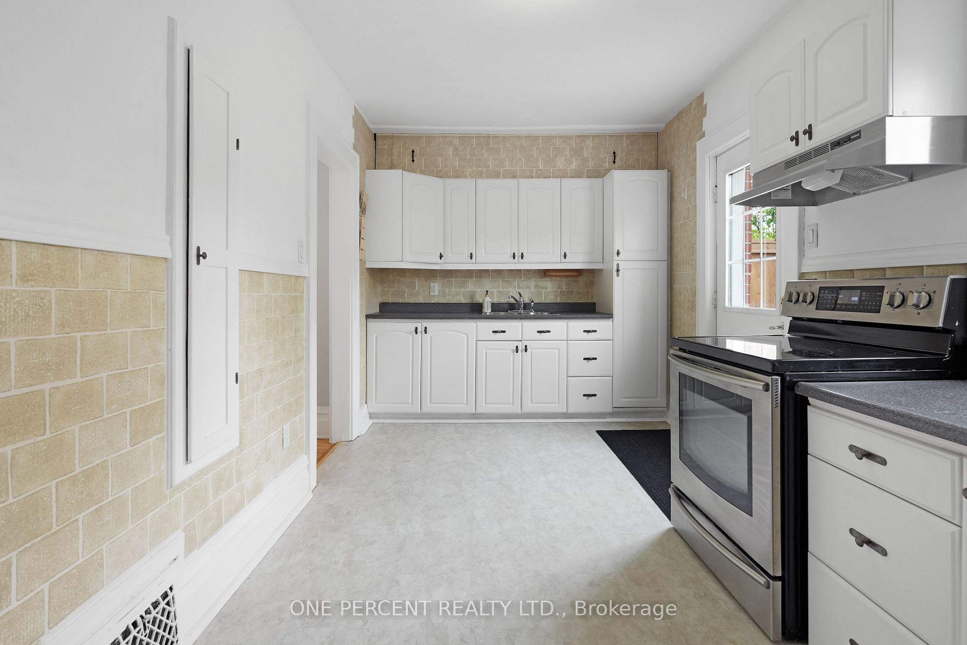 Photo 13 of 165 Hawthorne Avenue, Ottawa, Ottawa East — HOMEH