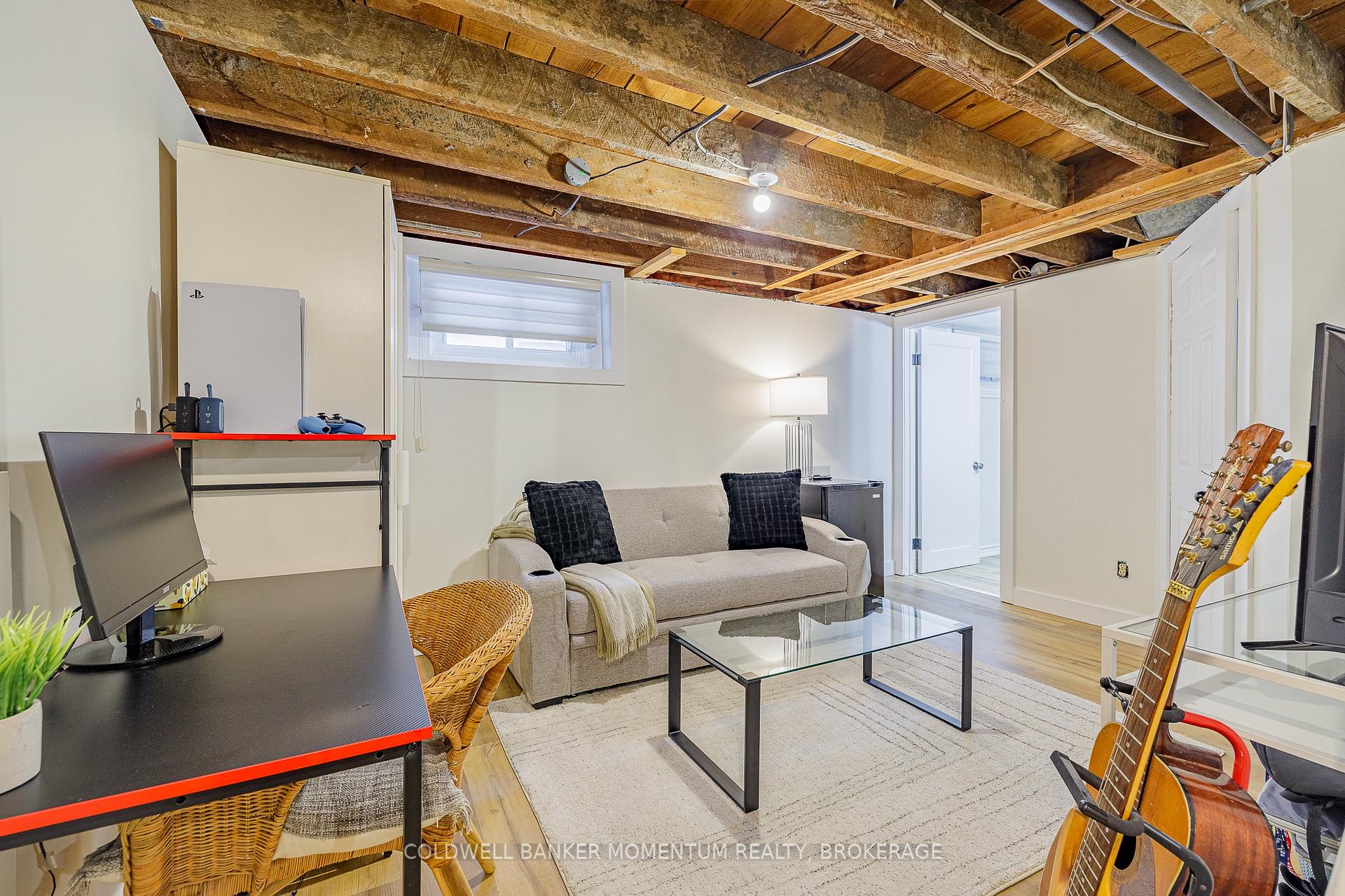 Photo 16 of 13 Barton Street, St. Catharines, Grapeview — HOMEH