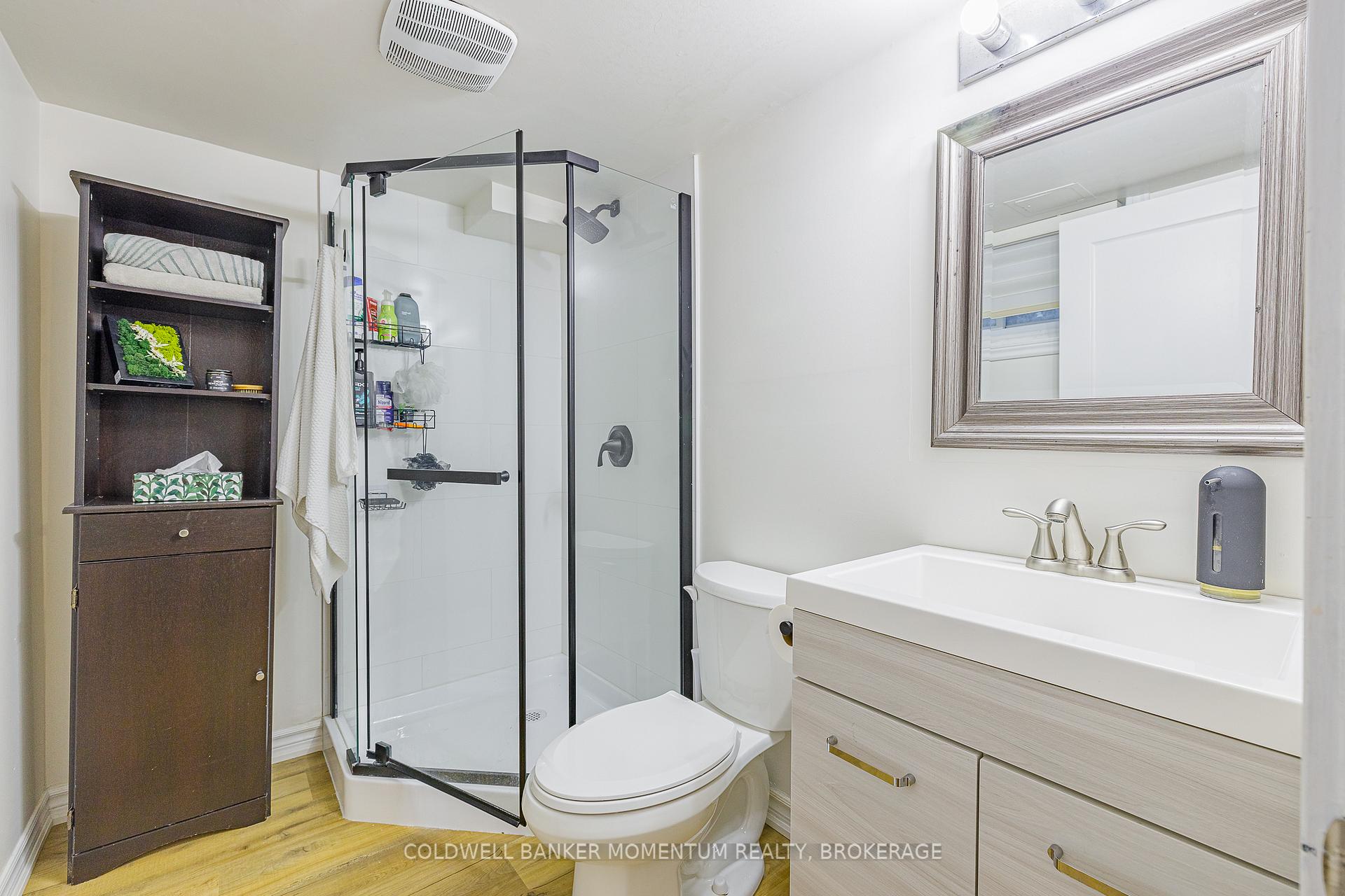 Photo 17 of 13 Barton Street, St. Catharines, Grapeview — HOMEH