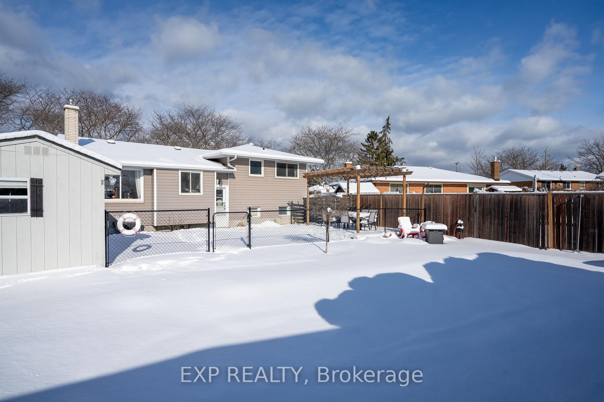 Photo 27 of 5 Cindy Drive, St. Catharines, Lakeshore — HOMEH