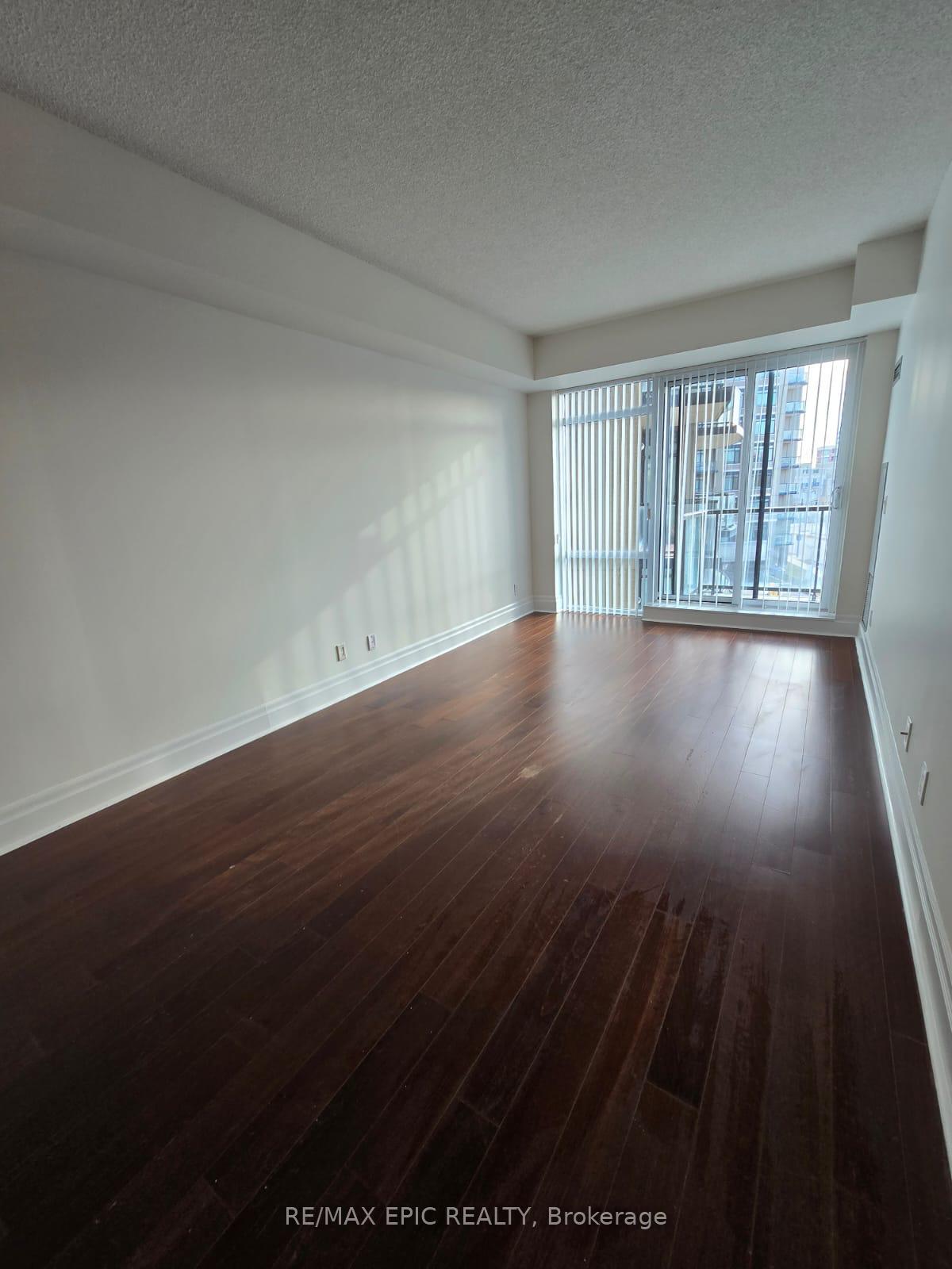 Photo 8 of Unit 401, 151 Upper Duke Crescent, Markham, Unionville — HOMEH