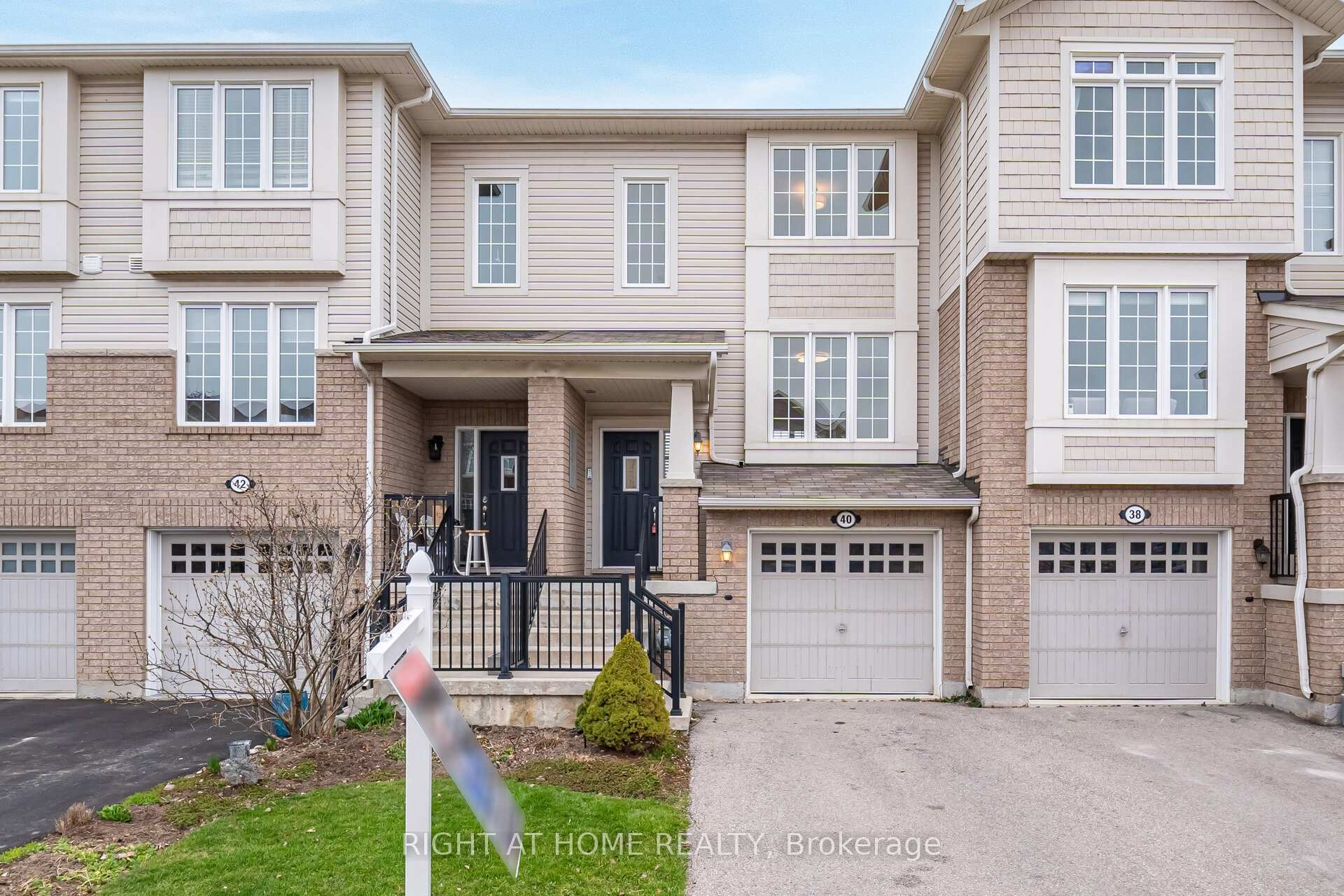 Front of 40 Ohara Lane