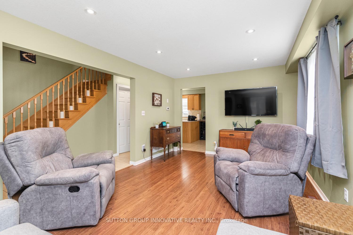 Photo 7 of 23 Jonathon Court, Hamilton, Butler — HOMEH