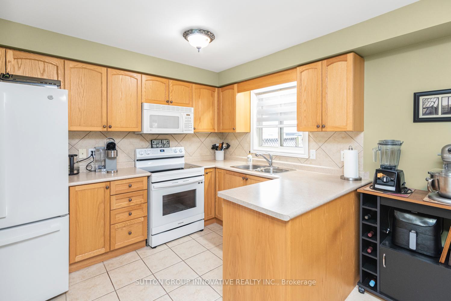 Photo 12 of 23 Jonathon Court, Hamilton, Butler — HOMEH