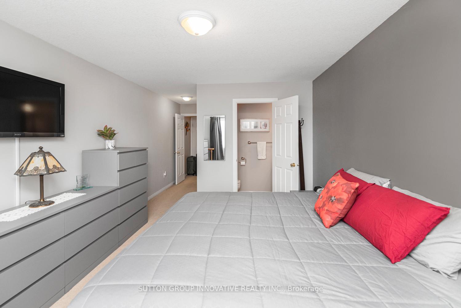 Photo 18 of 23 Jonathon Court, Hamilton, Butler — HOMEH
