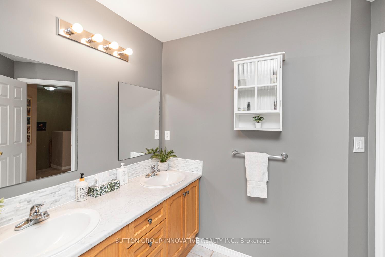 Photo 28 of 23 Jonathon Court, Hamilton, Butler — HOMEH