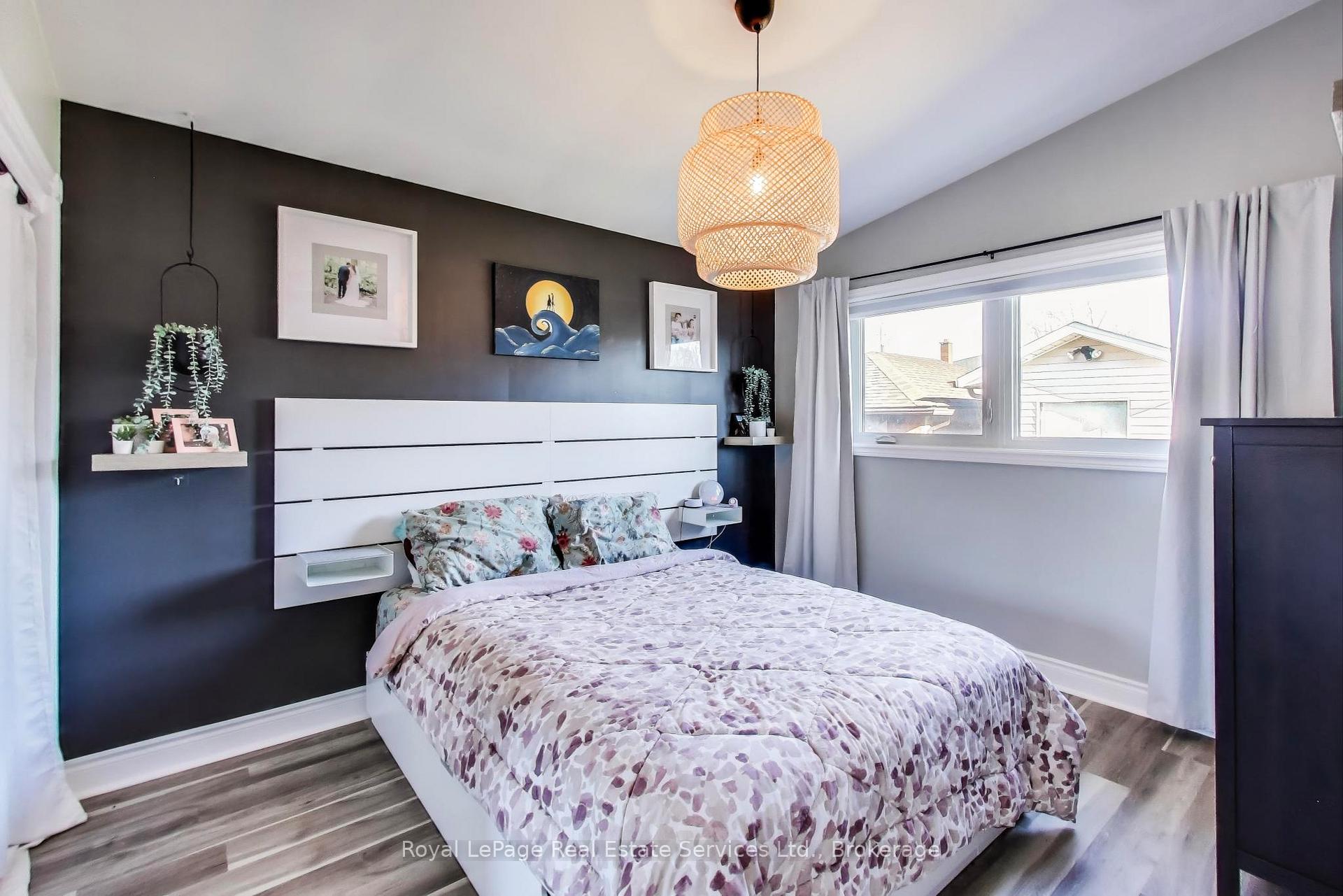 Photo 13 of 115 Sunrise Drive, Hamilton, Corman — HOMEH