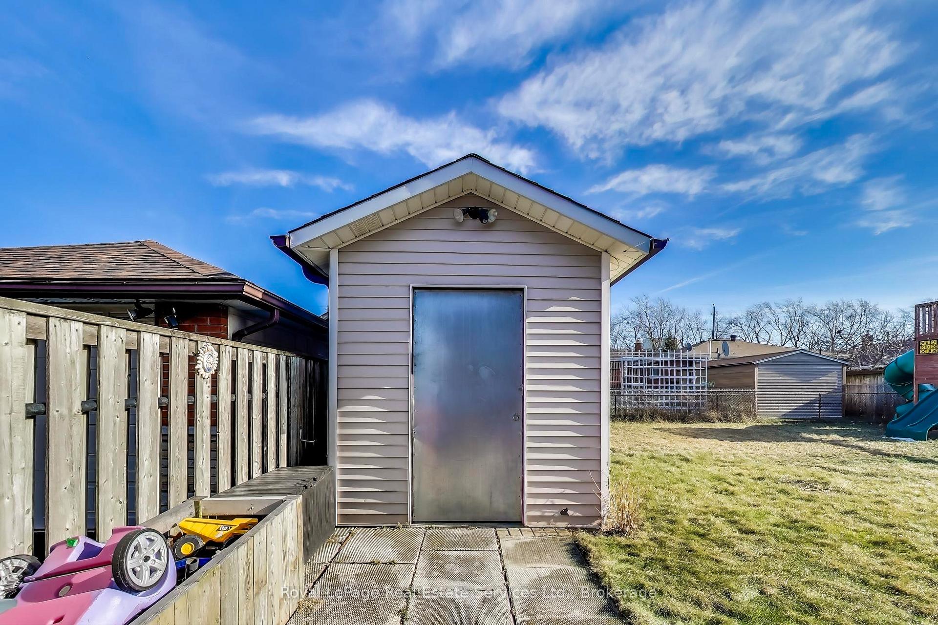 Photo 30 of 115 Sunrise Drive, Hamilton, Corman — HOMEH