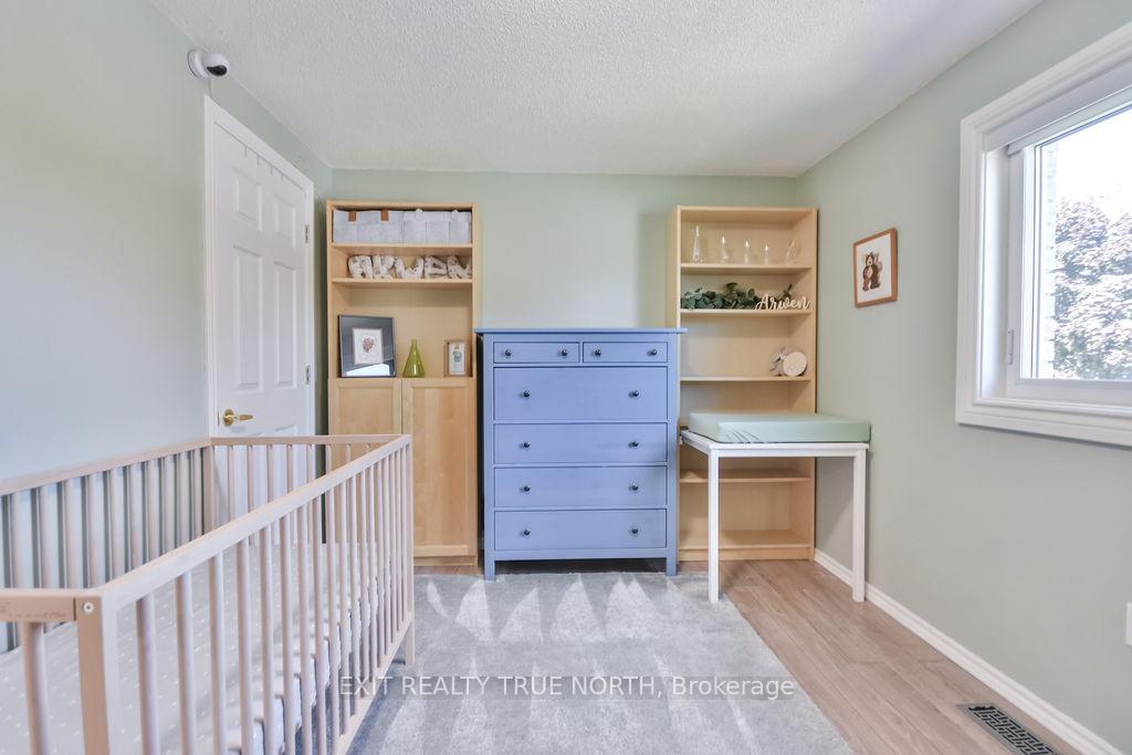 Photo 12 of 67 Lougheed Road, Barrie, Holly — HOMEH