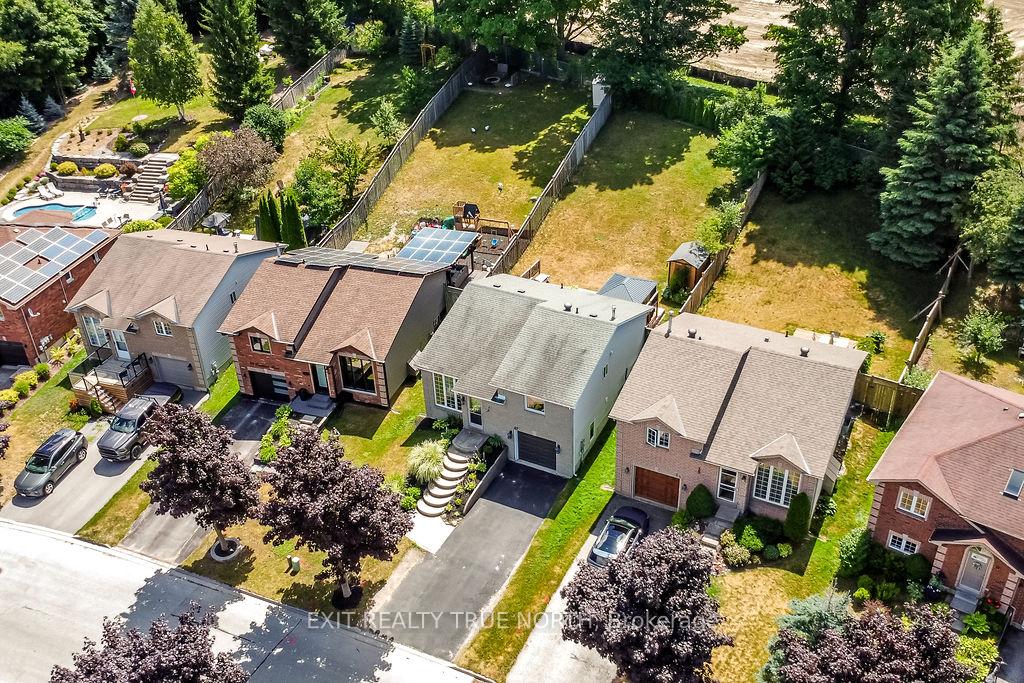 Photo 29 of 67 Lougheed Road, Barrie, Holly — HOMEH