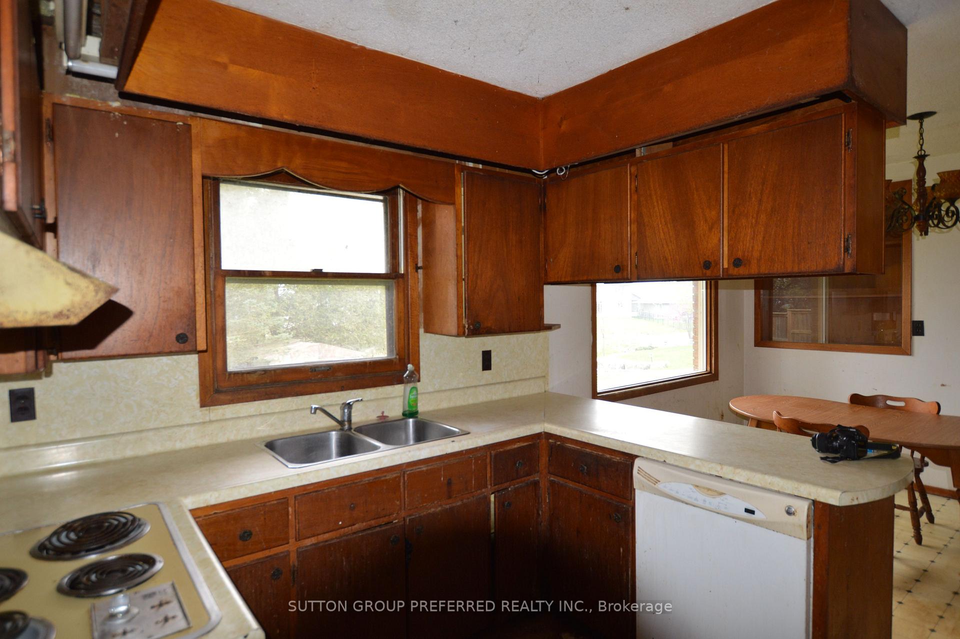 Photo 4 of 258 Miller Road, Dutton/Dunwich, Dutton — HOMEH
