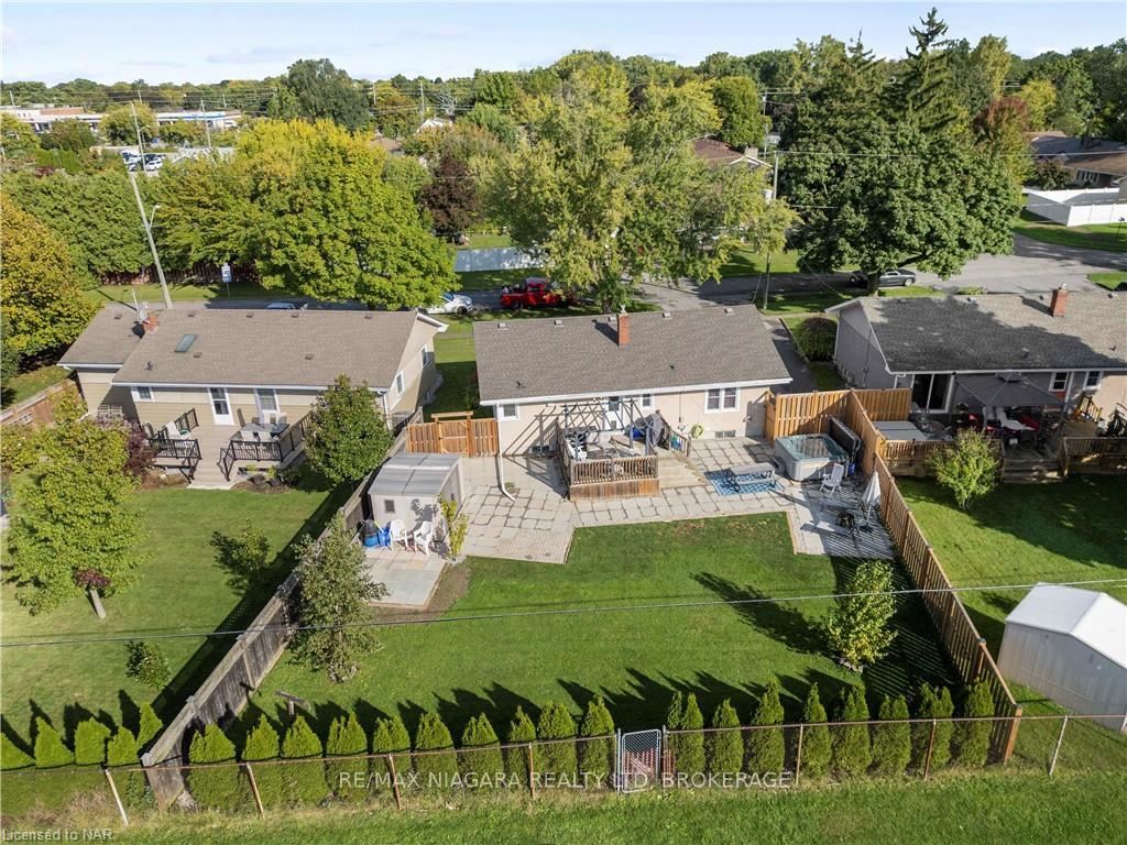 Photo 24 of 5 Draper Drive, St. Catharines, Vine/Linwell — HOMEH