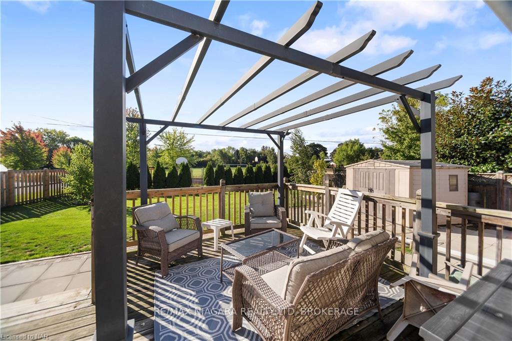 Photo 25 of 5 Draper Drive, St. Catharines, Vine/Linwell — HOMEH