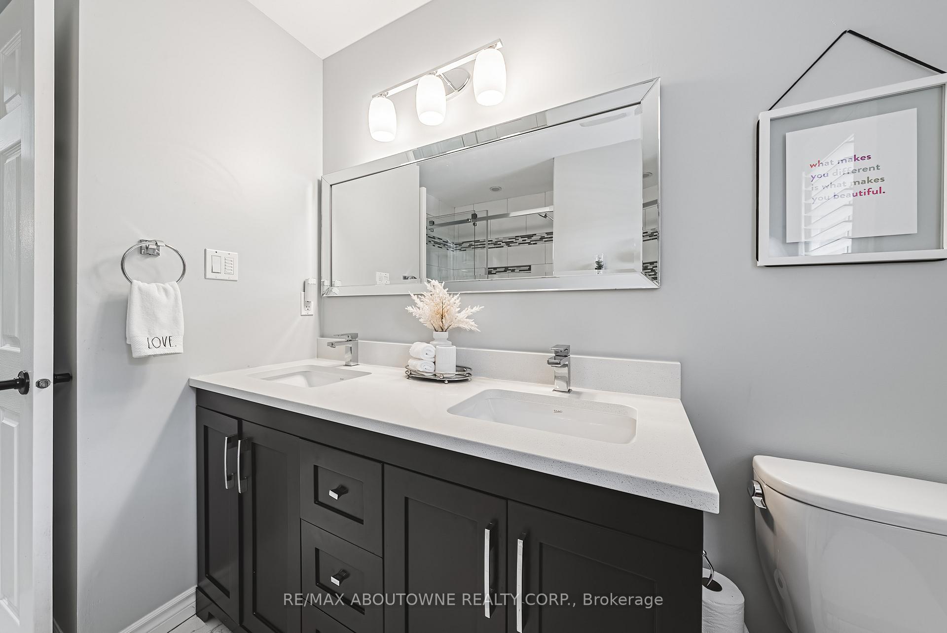 Photo 24 of 94 Valmont Street, Hamilton, Ancaster — HOMEH