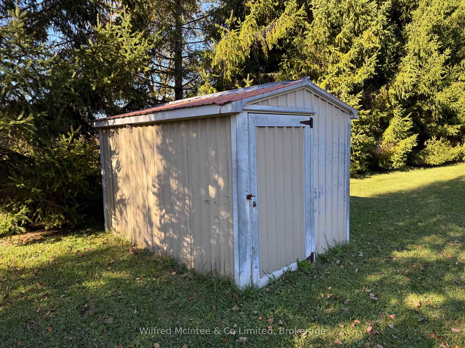 Photo 9 of 601597 Side Road 8, Chatsworth — HOMEH