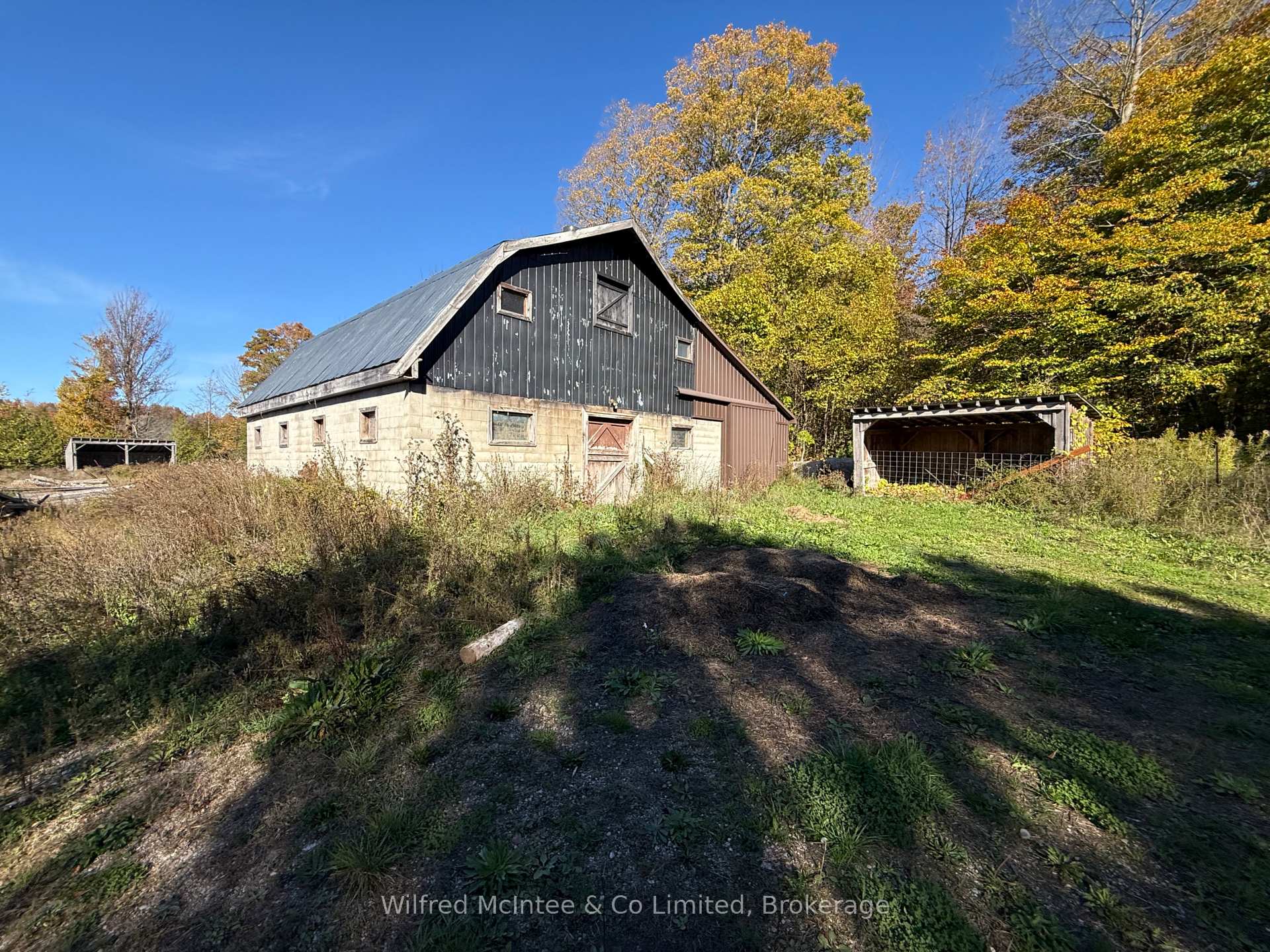 Photo 8 of 601597 Side Road 8, Chatsworth — HOMEH