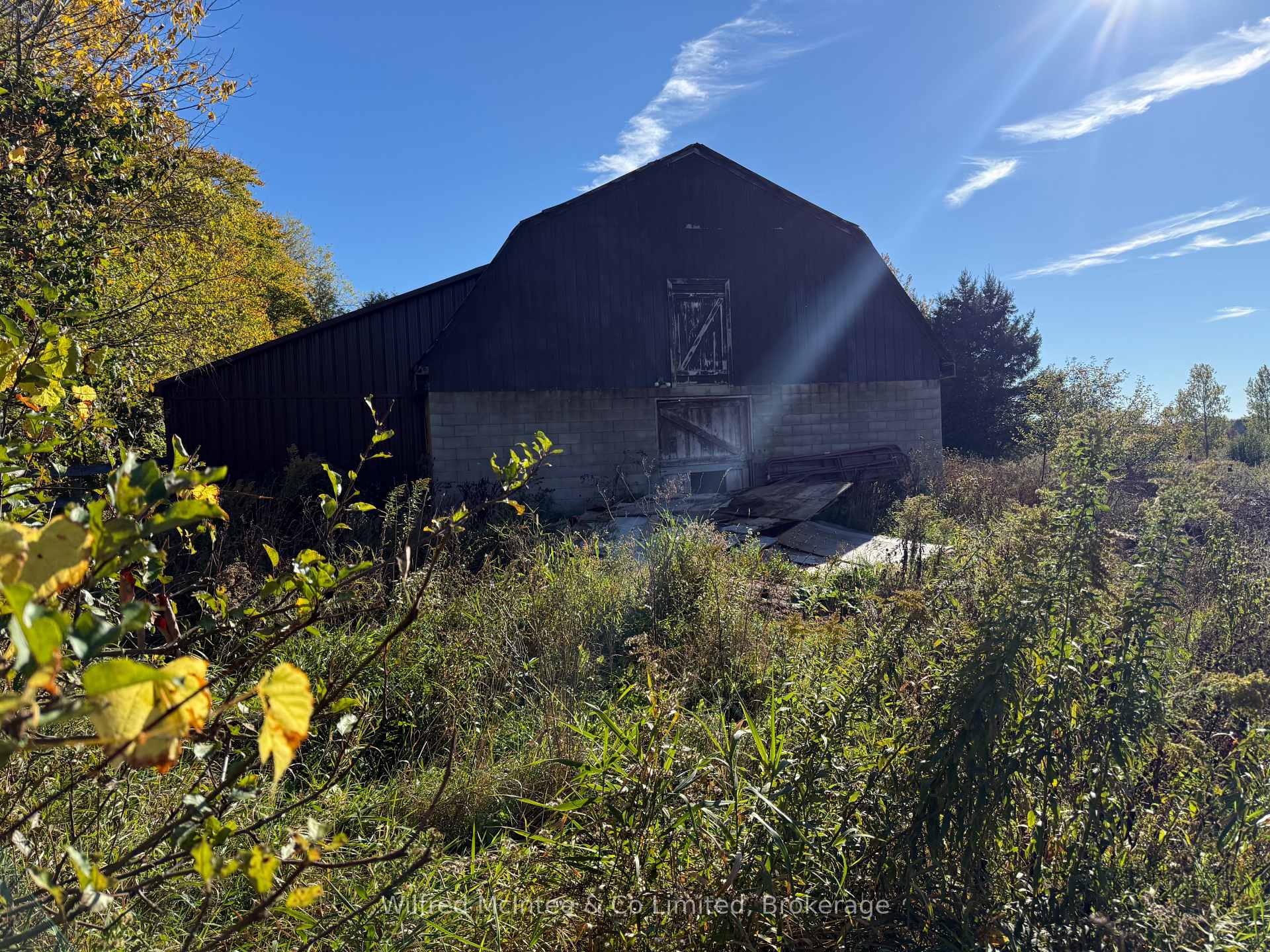 Photo 12 of 601597 Side Road 8, Chatsworth — HOMEH