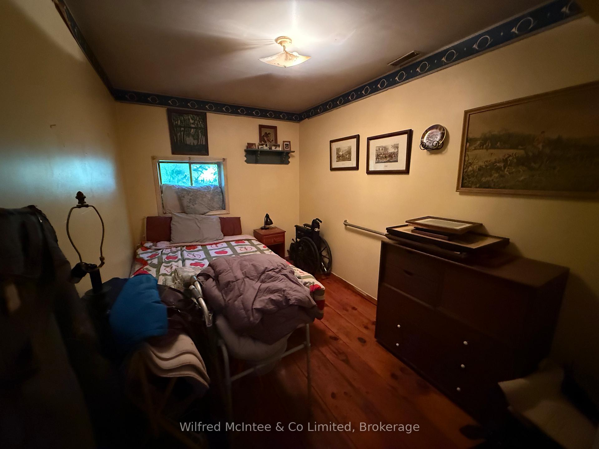 Photo 17 of 601597 Side Road 8, Chatsworth — HOMEH