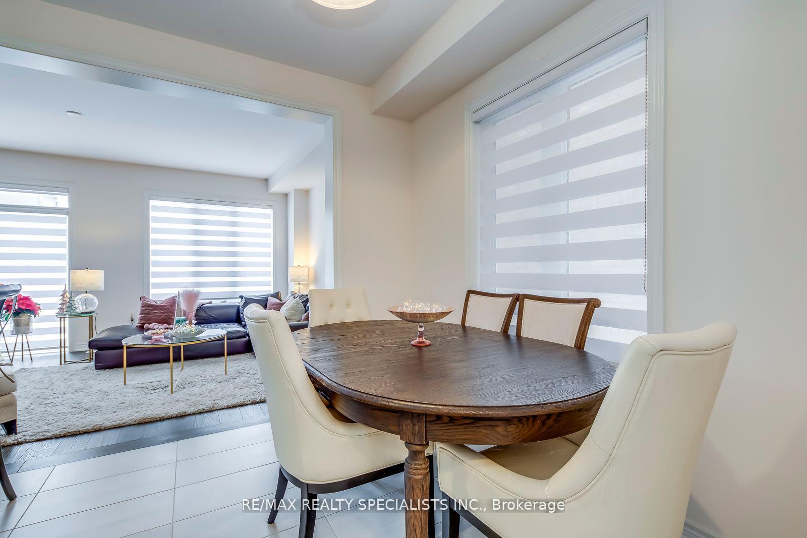 Photo 6 of 341 Raymond Road, Hamilton, Ancaster — HOMEH