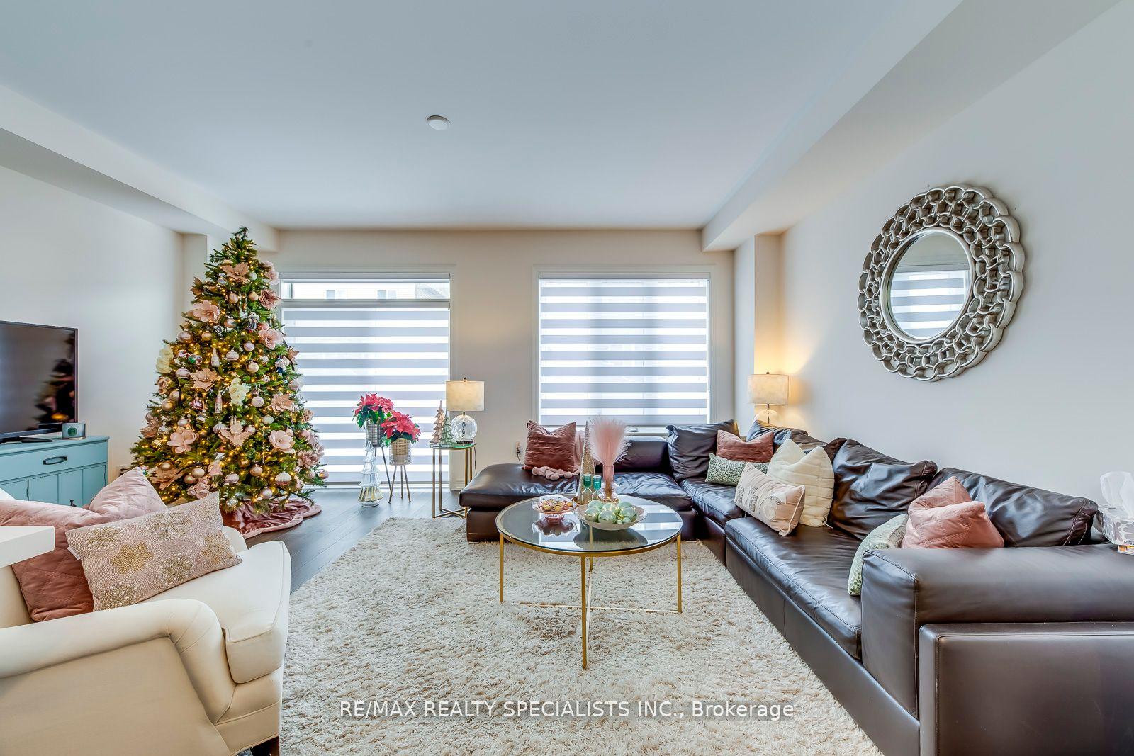 Photo 12 of 341 Raymond Road, Hamilton, Ancaster — HOMEH