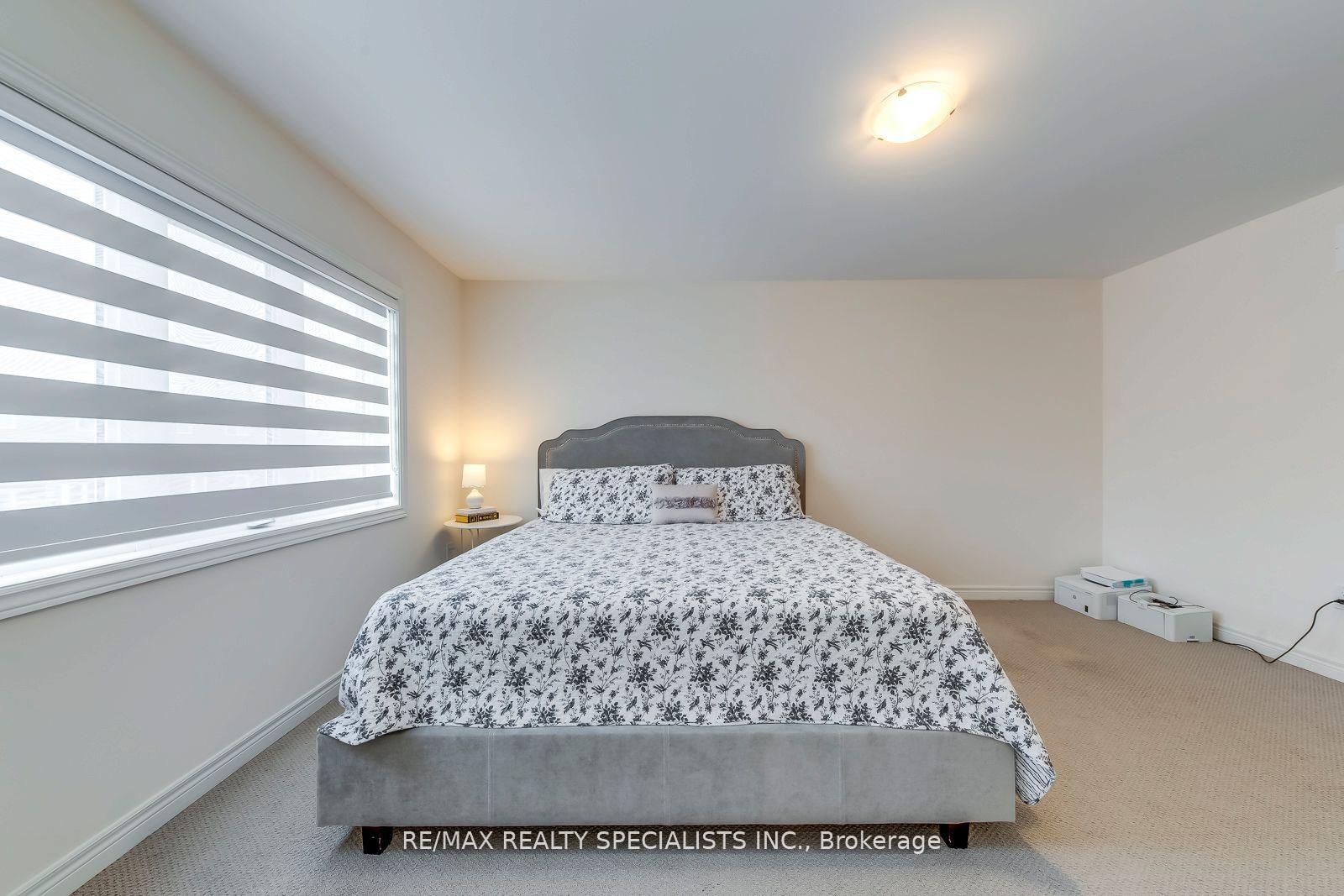 Photo 19 of 341 Raymond Road, Hamilton, Ancaster — HOMEH