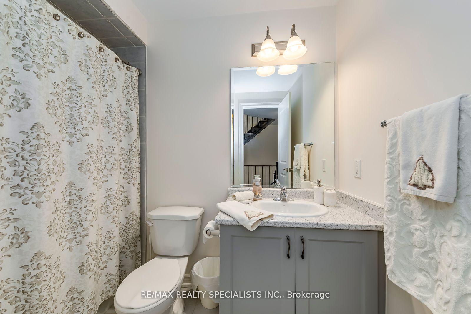 Photo 24 of 341 Raymond Road, Hamilton, Ancaster — HOMEH