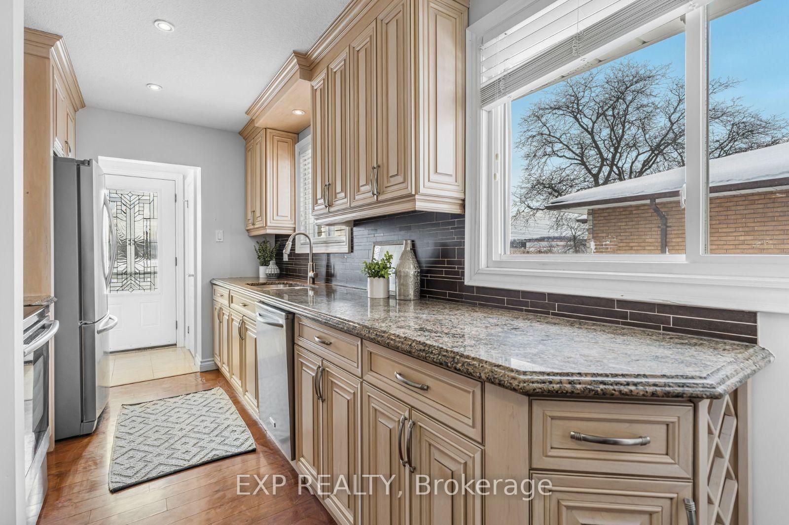 Photo 2 of 63 Nash Road N, Hamilton, Kentley — HOMEH