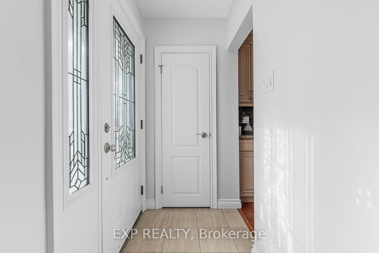 Photo 7 of 63 Nash Road N, Hamilton, Kentley — HOMEH