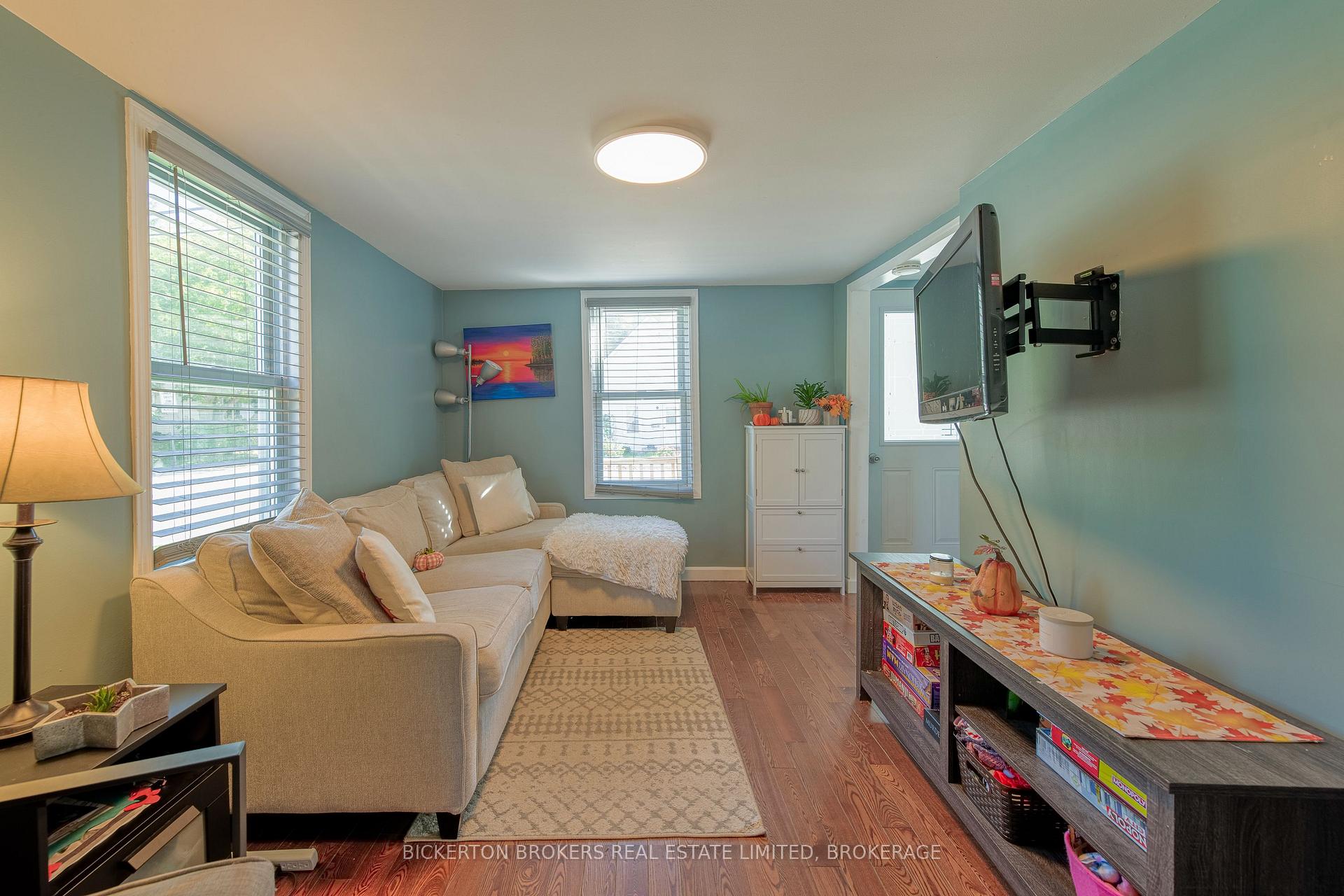 Photo 11 of 140 Georgiana Street, Gananoque — HOMEH