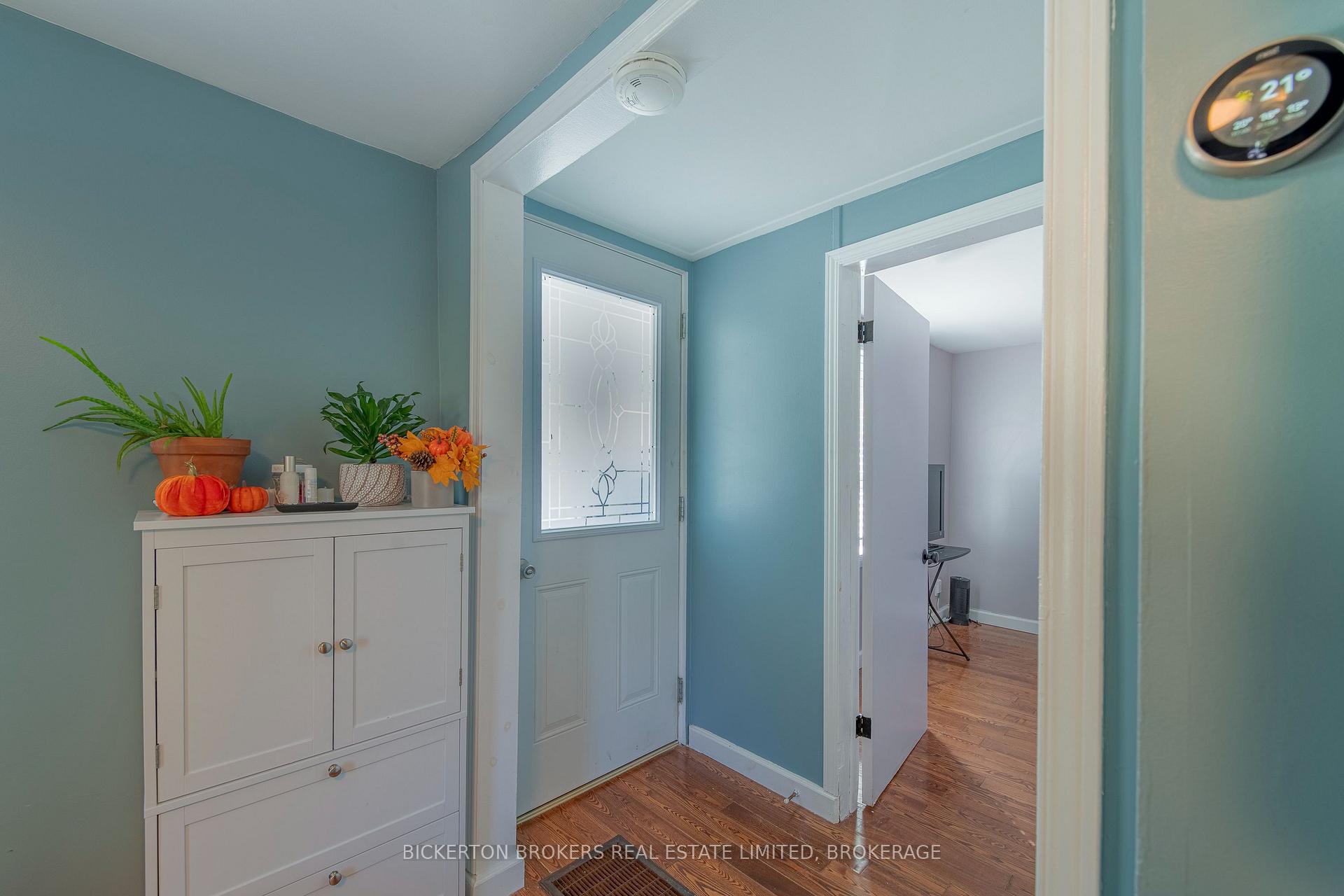 Photo 14 of 140 Georgiana Street, Gananoque — HOMEH