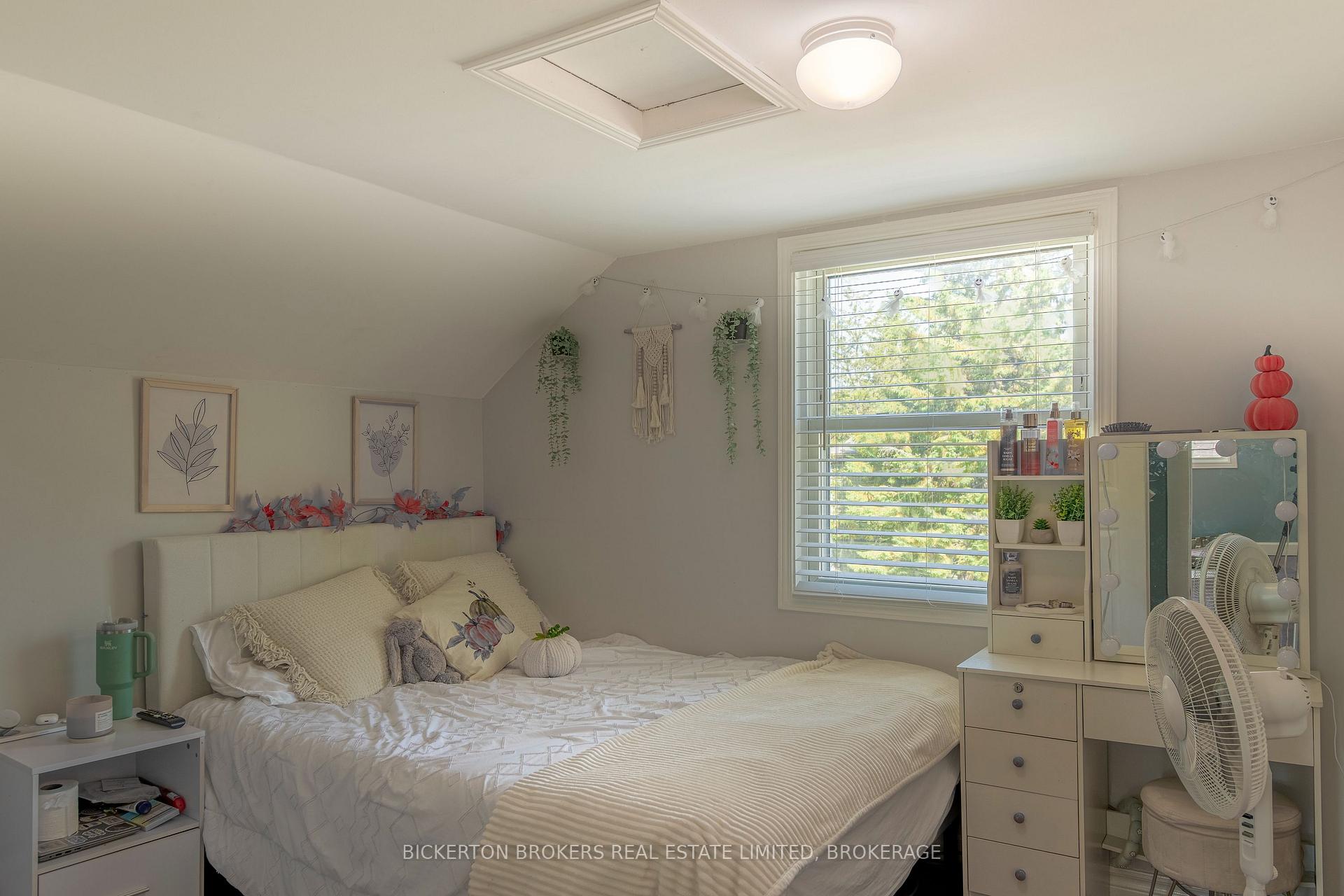 Photo 22 of 140 Georgiana Street, Gananoque — HOMEH