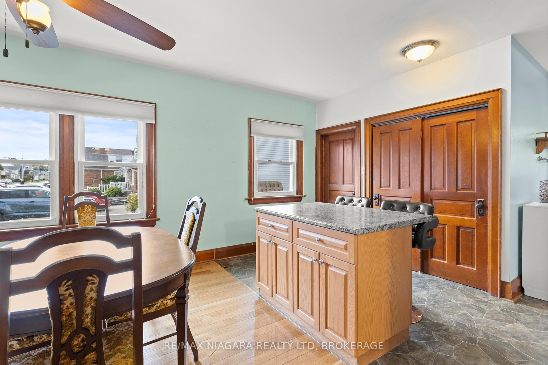 Photo 12 of 259 Niagara Street, St. Catharines, Facer — HOMEH