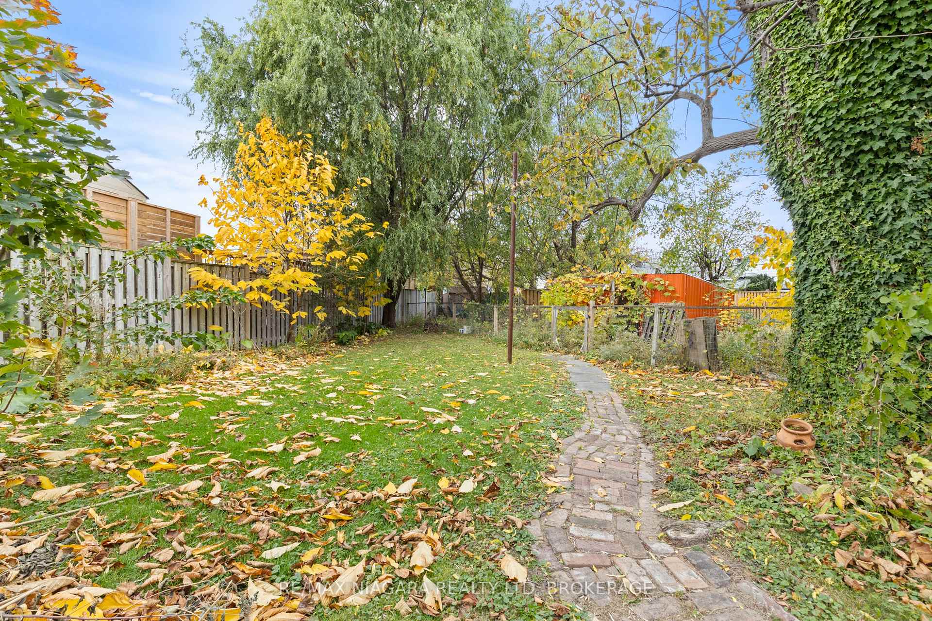 Photo 45 of 259 Niagara Street, St. Catharines, Facer — HOMEH