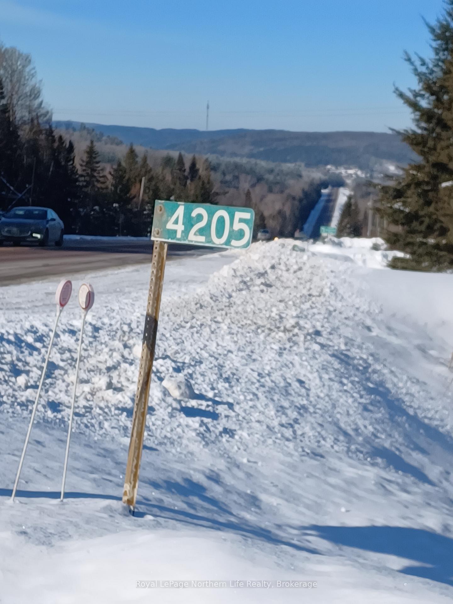 Photo 6 of 4205 Highway 17 E, Papineau-Cameron, Papineau Cameron — HOMEH
