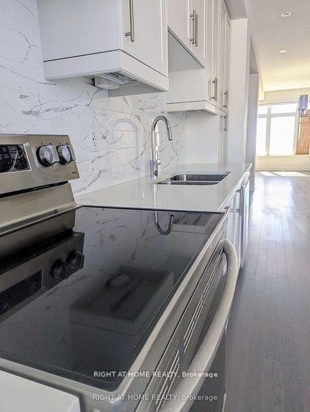 Photo 8 of 829 Port Darlington Road, Clarington, Bowmanville — HOMEH