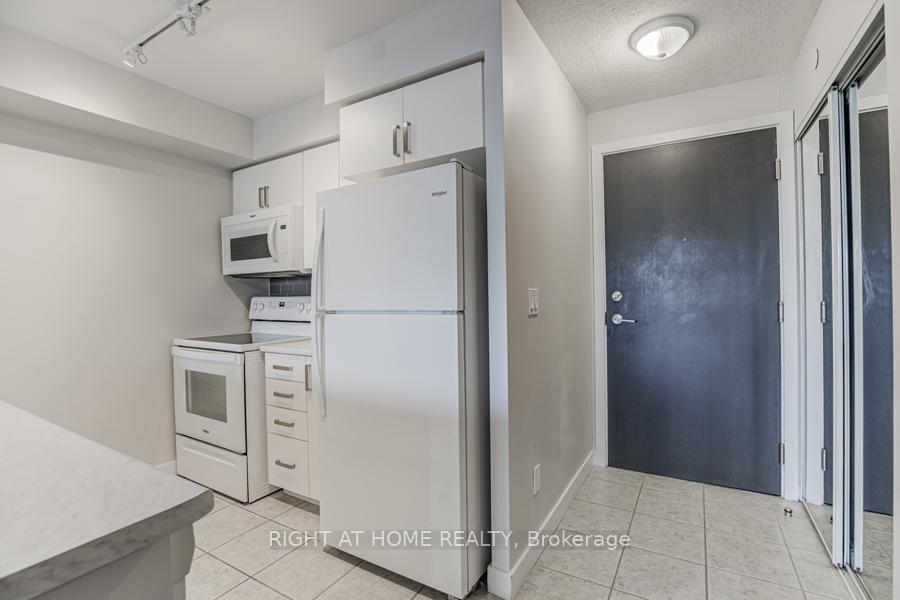 Photo 4 of Unit 312, 8 Trent Avenue, Toronto, East End-Danforth — HOMEH