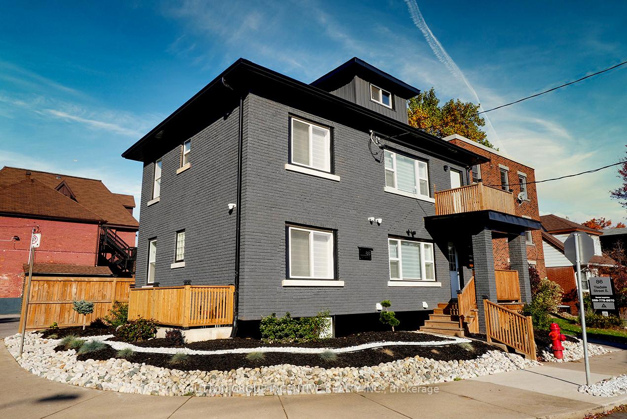 Front of 88 Tisdale Street S