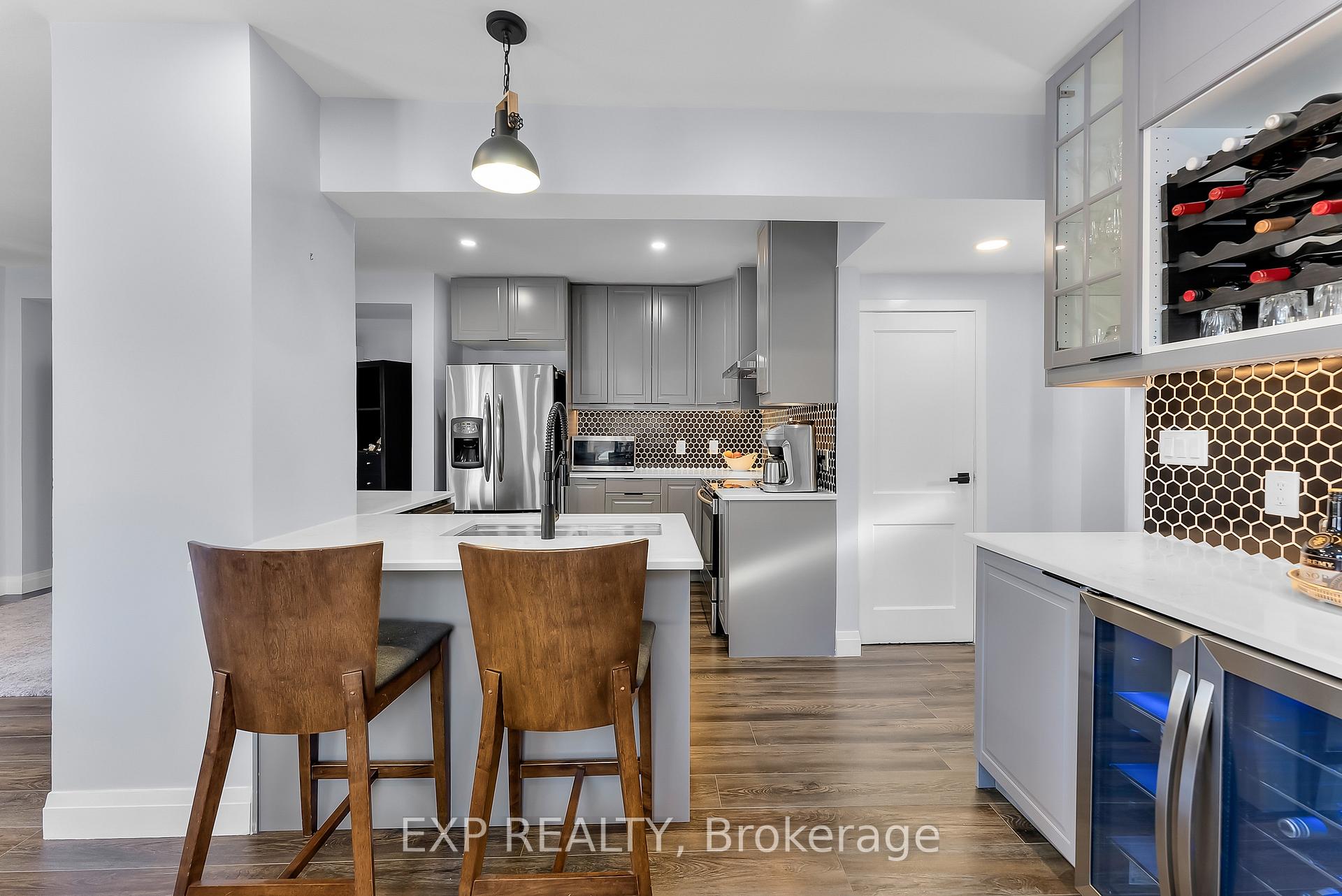 Photo 10 of 4 Manning Street, St. Catharines, E. Chester — HOMEH