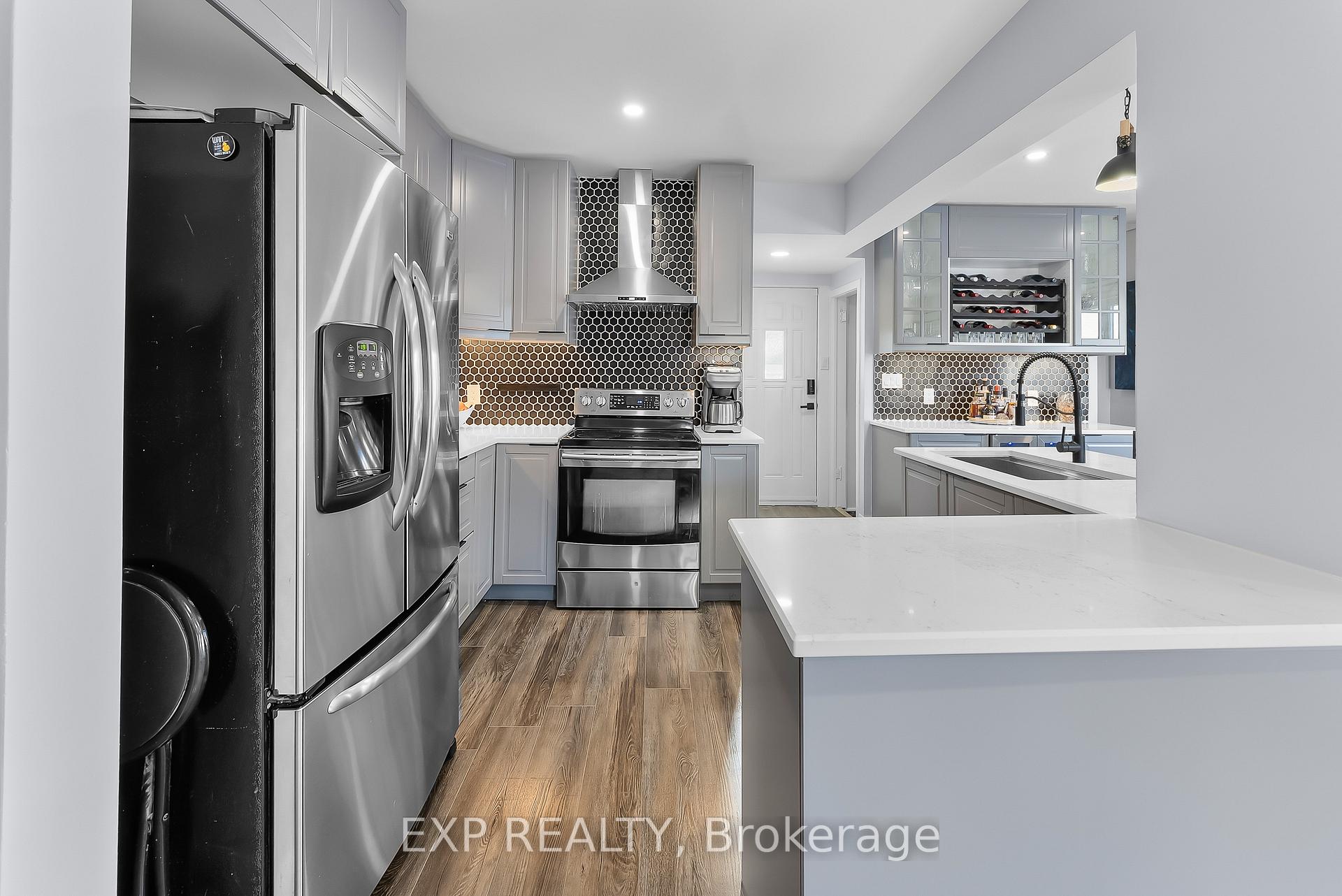 Photo 11 of 4 Manning Street, St. Catharines, E. Chester — HOMEH