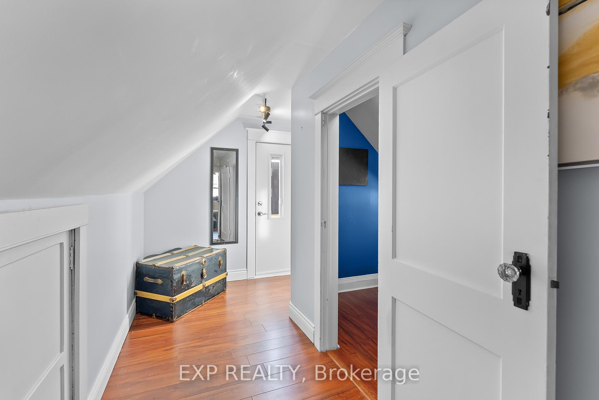 Photo 18 of 4 Manning Street, St. Catharines, E. Chester — HOMEH