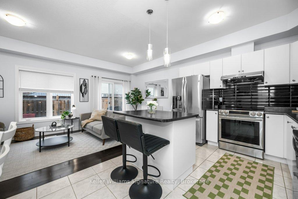 Photo 20 of Unit 4, 47 Madonna Drive, Hamilton, Carpenter — HOMEH