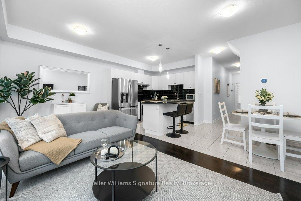 Photo 24 of Unit 4, 47 Madonna Drive, Hamilton, Carpenter — HOMEH