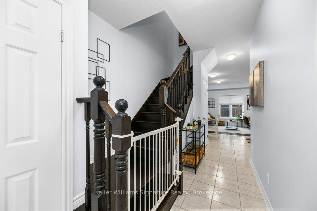 Photo 25 of Unit 4, 47 Madonna Drive, Hamilton, Carpenter — HOMEH