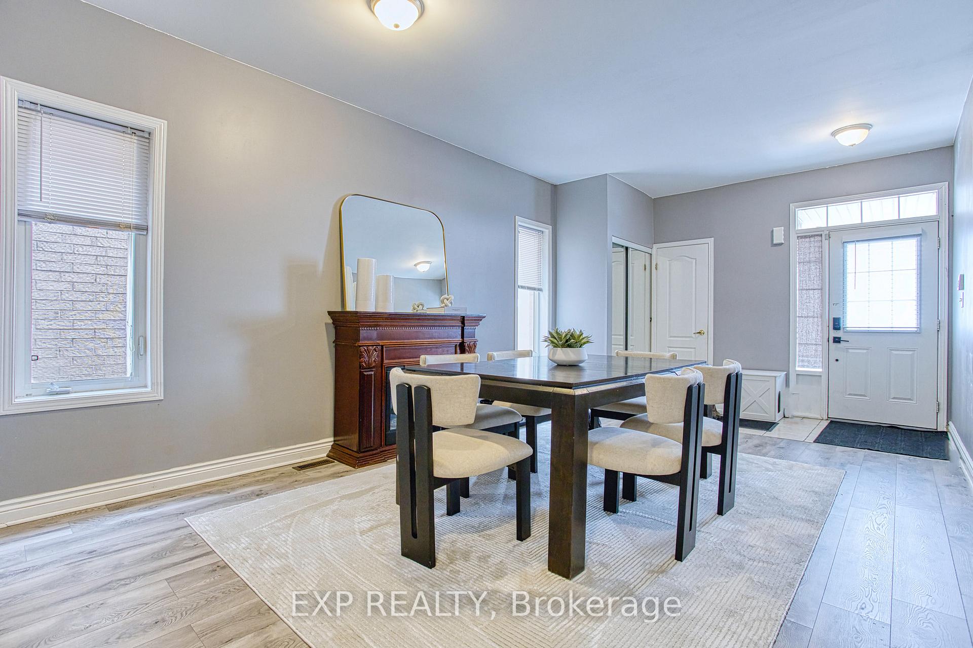 Photo 5 of 28 Sedgebrook Avenue, Hamilton, Winona Park — HOMEH
