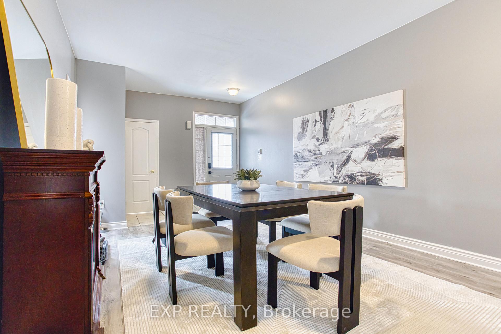 Photo 6 of 28 Sedgebrook Avenue, Hamilton, Winona Park — HOMEH