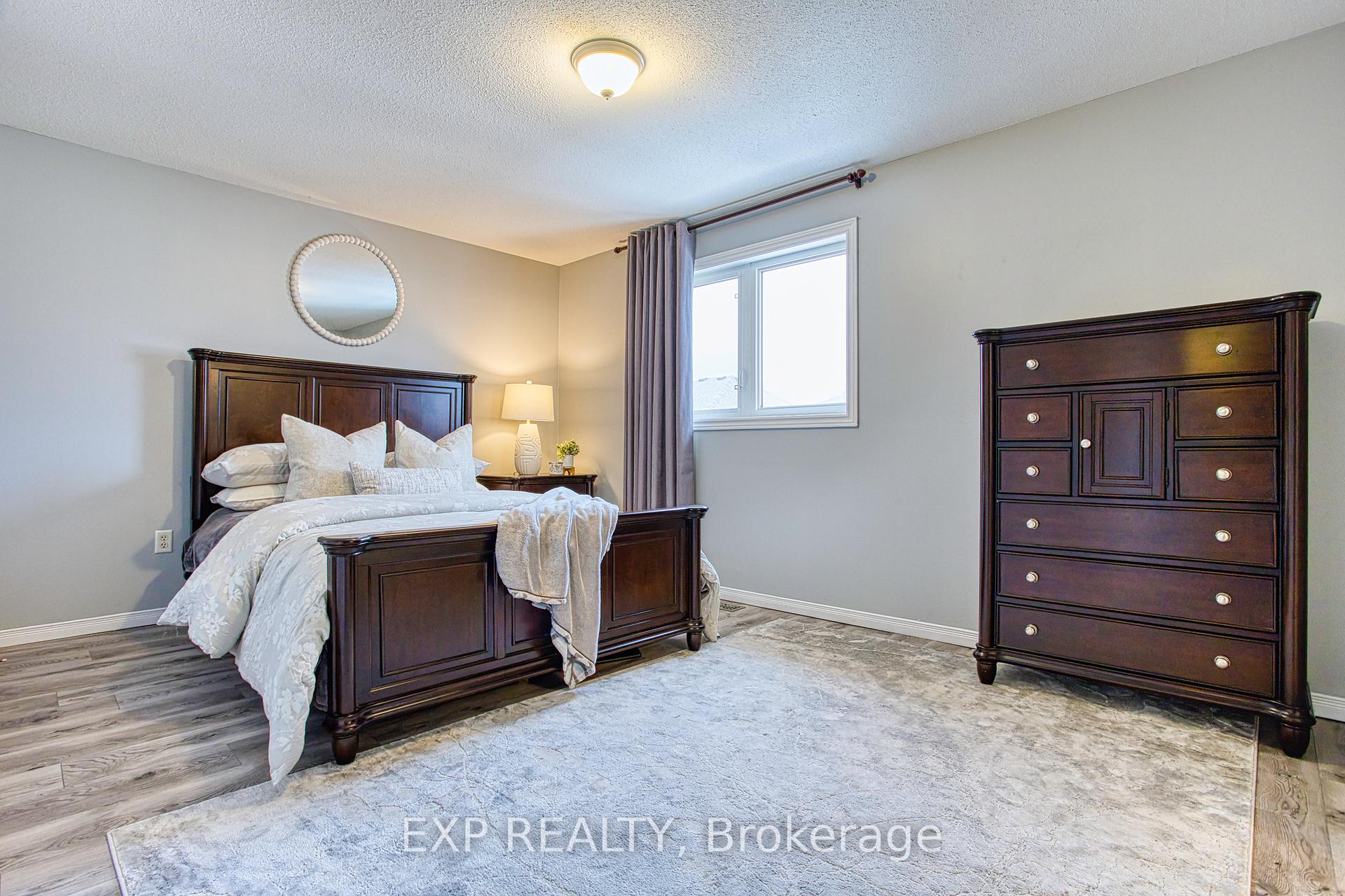 Photo 17 of 28 Sedgebrook Avenue, Hamilton, Winona Park — HOMEH