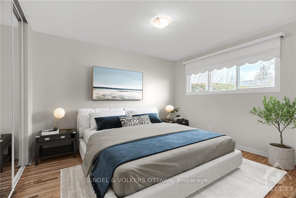 Photo 11 of 5 Woodmount Crescent, Ottawa, Borden Farm/Stewart Farm/Carleton Heights/Parkwood Hills — HOMEH